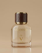 VALENTINO – Fruity Floral & Musk Notes